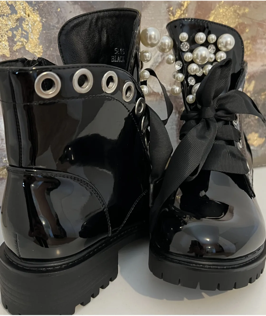 La boutique de Lilie BOTTINES DOMINIQUE> Boots & Bottes