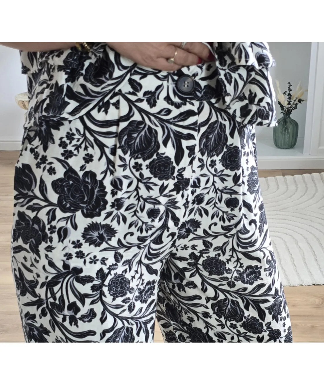 La boutique de Lilie ENSEMBLE BELLA> Tops / Blouses|Jeans / Pantalons