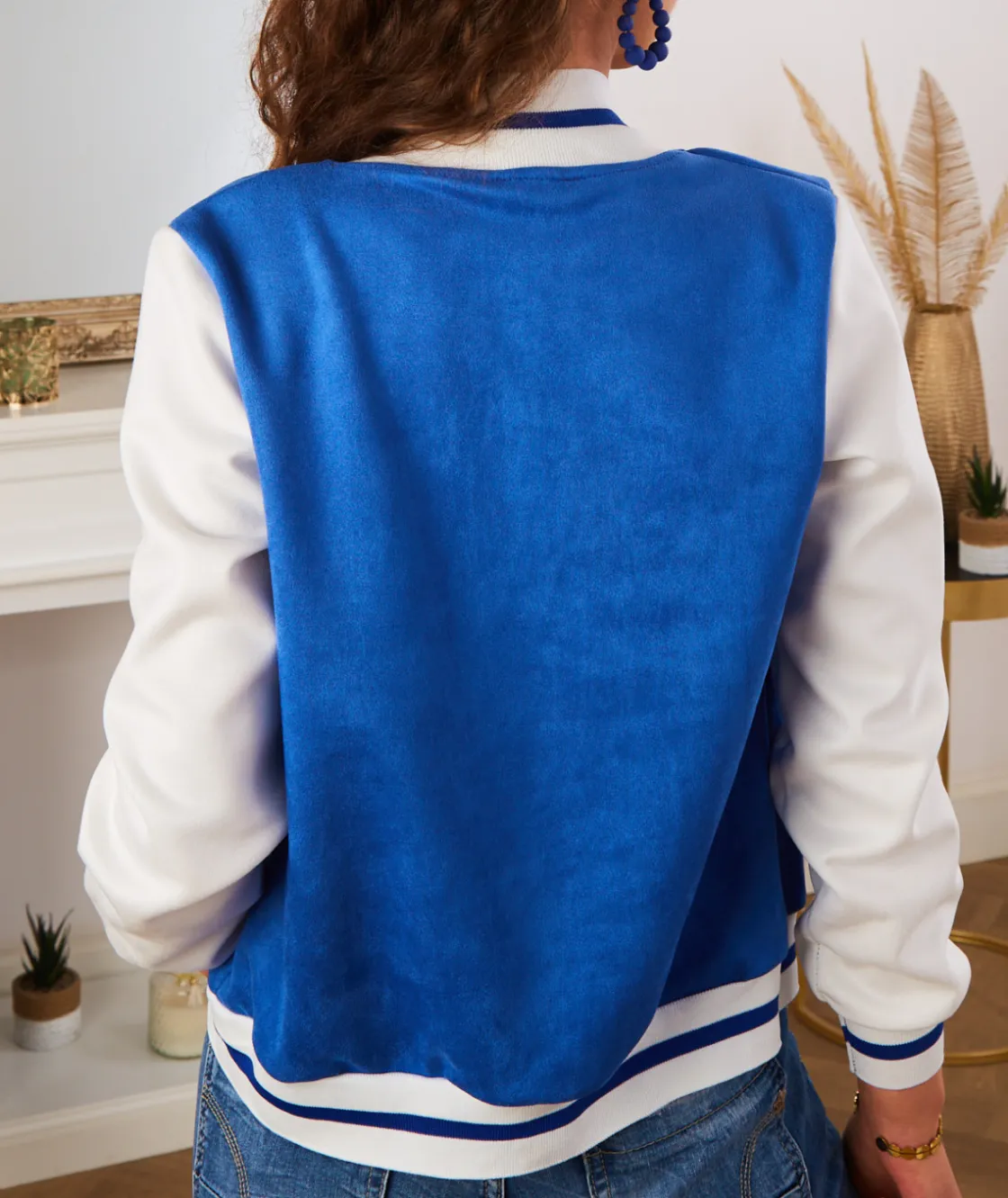 La boutique de Lilie VESTE CARLA ELECTRIQUE> Vestes