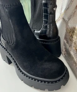 La boutique de Lilie BOTTINES LAURIE> Boots & Bottes
