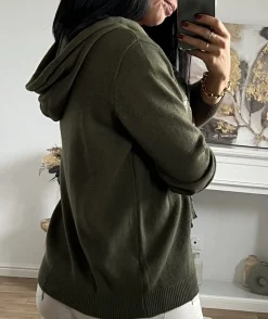 La boutique de Lilie PULL BERNARD> Pulls / Gilets